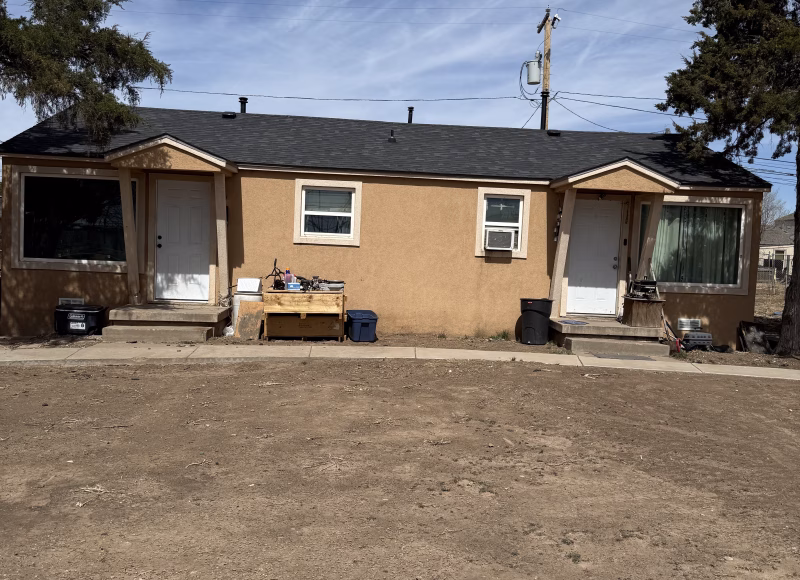 2635 NE 6th Apt B | Premier Homes