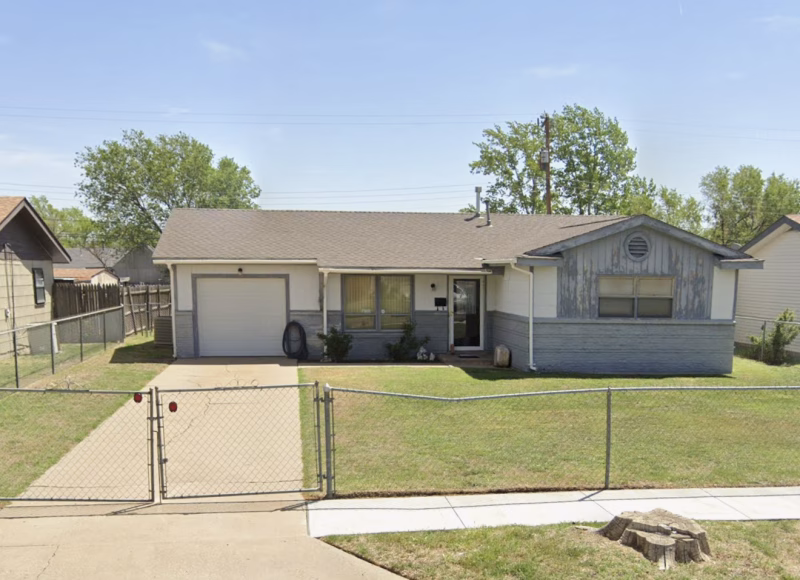 2905 S Spring | Premier Homes