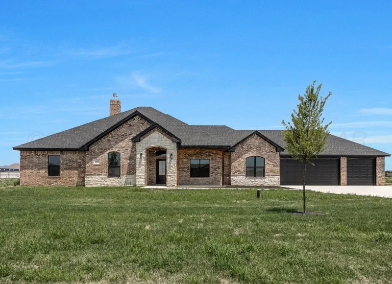 9300 Wintergreen Front Pic | Premier Homes