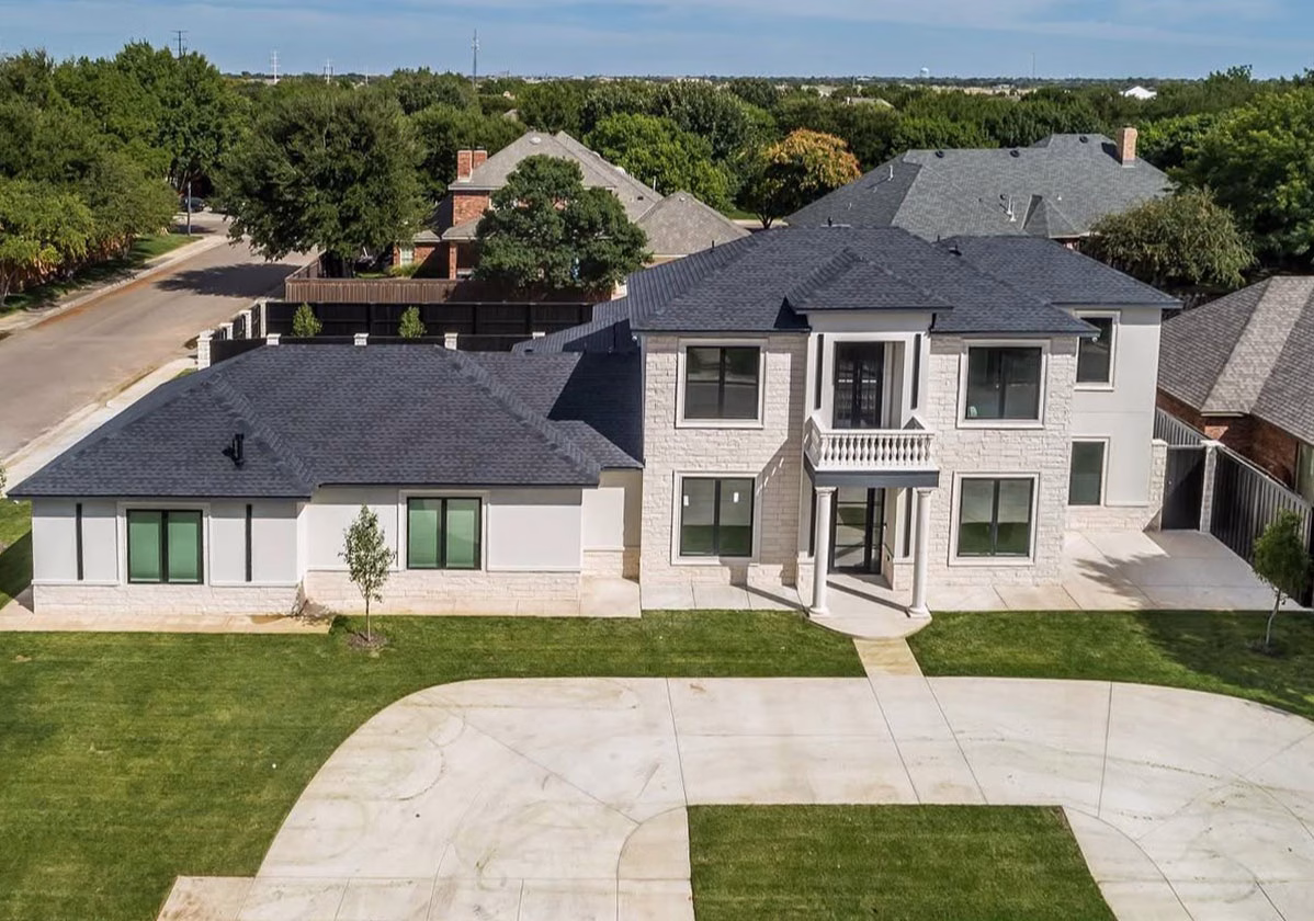 Premier Homes hero image